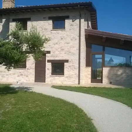 Villa Panoramica A *